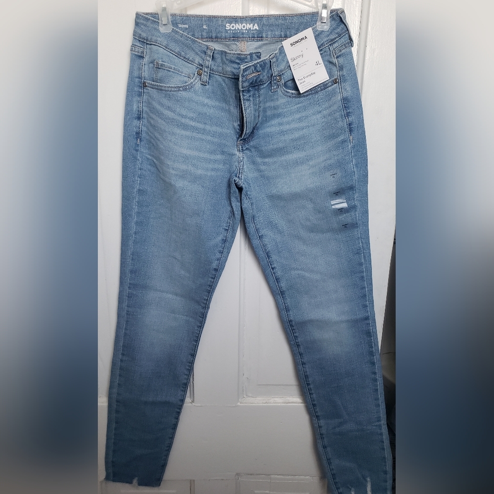 Skinny jeans